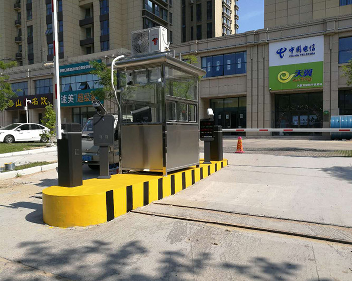 車(chē)牌自動(dòng)識(shí)別系統(tǒng)